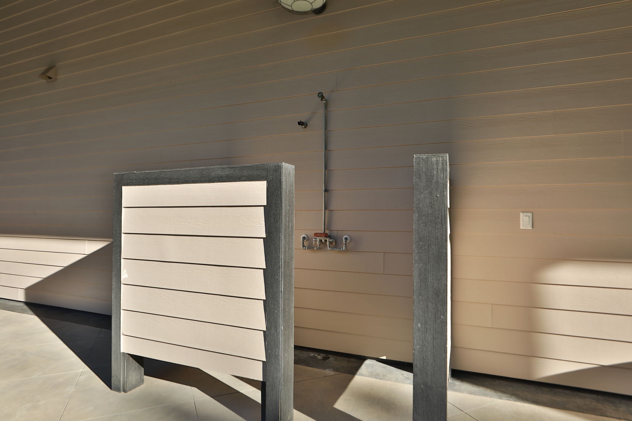 24550 Johnson Road Montgomery, TX 77356 - Photo 37 of 49 Outdoor shower