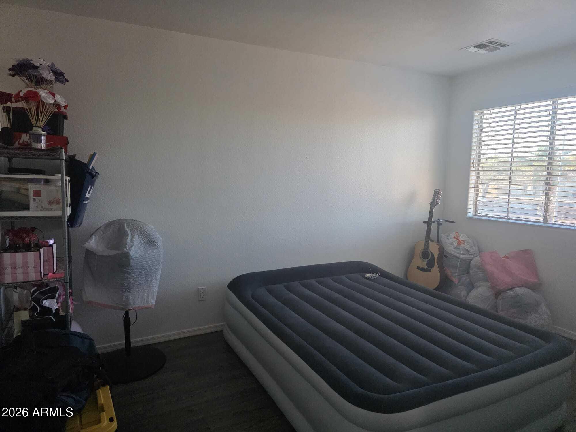 6427 West Cordes Road Phoenix, AZ 85043 - Photo 16 of 19 Bedroom 3