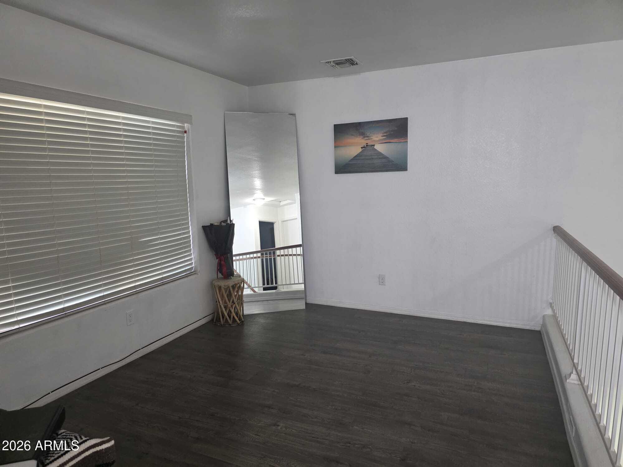 6427 West Cordes Road Phoenix, AZ 85043 - Photo 9 of 19 Loft