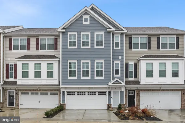 $575,000 | 14 Eddy Way, Marlton, NJ 08053