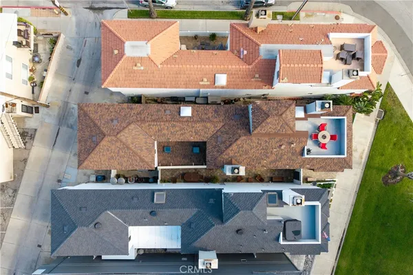 $2,700,000 | 1713 Electric Avenue, Seal Beach, CA 90740