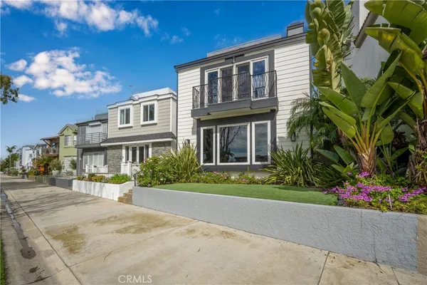 $2,700,000 | 1713 Electric Avenue, Seal Beach, CA 90740