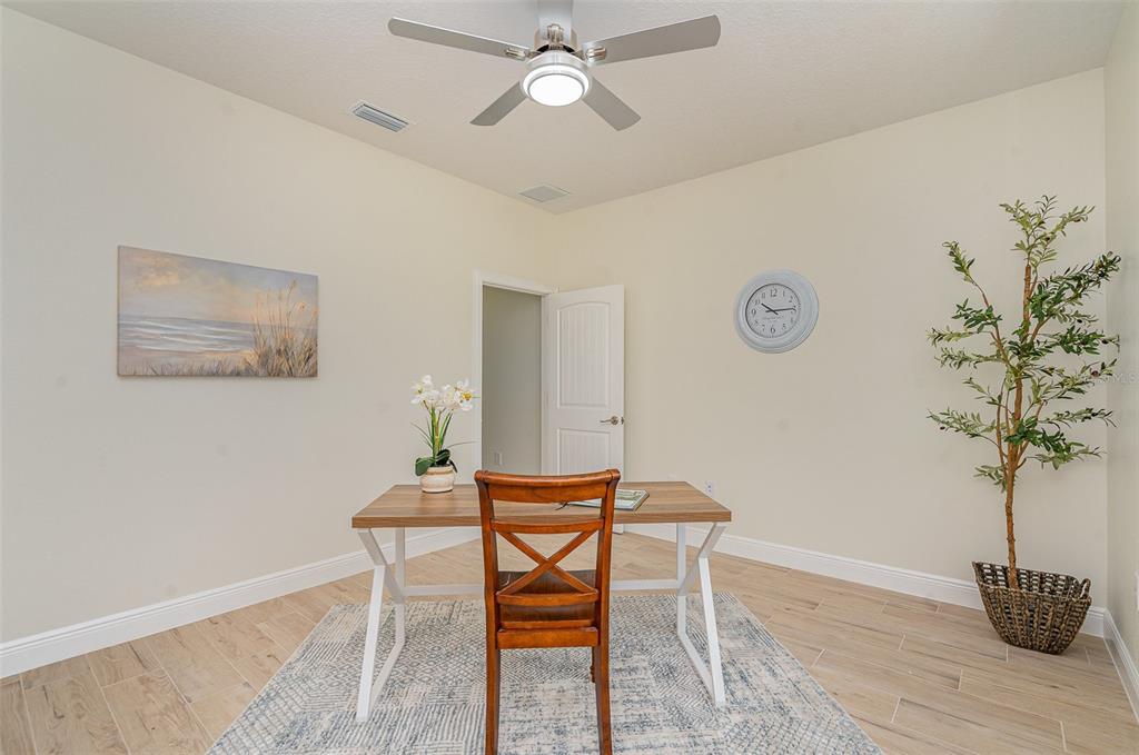 296 Delake Road Northwest Palm Bay, FL 32907 - Photo 13 of 23