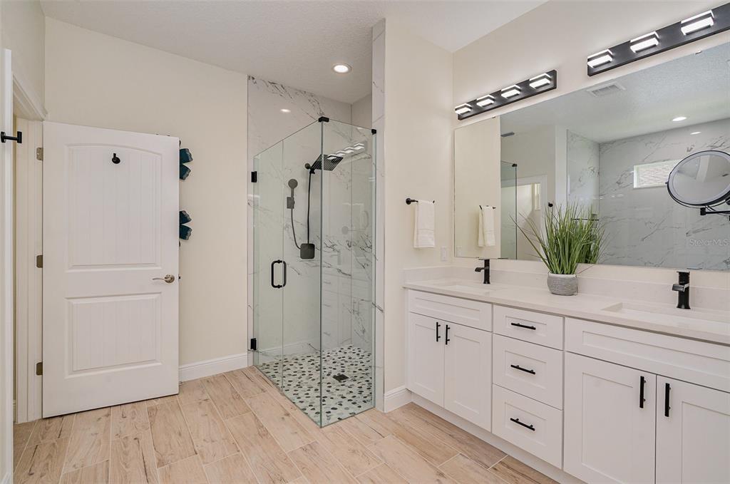 296 Delake Road Northwest Palm Bay, FL 32907 - Photo 17 of 23