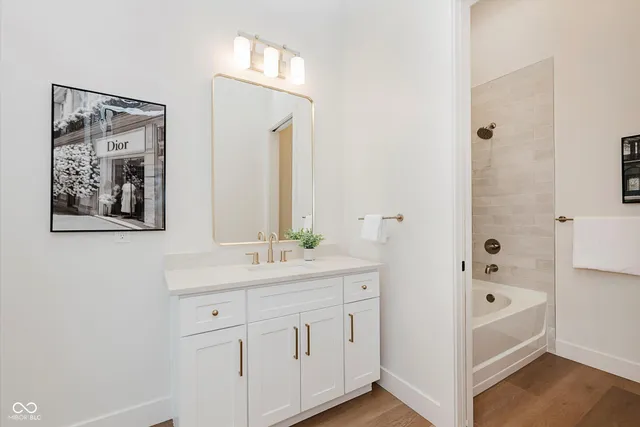 $845,000 | 1155 South Rangeline Road, Unit 502, Carmel, IN 46032