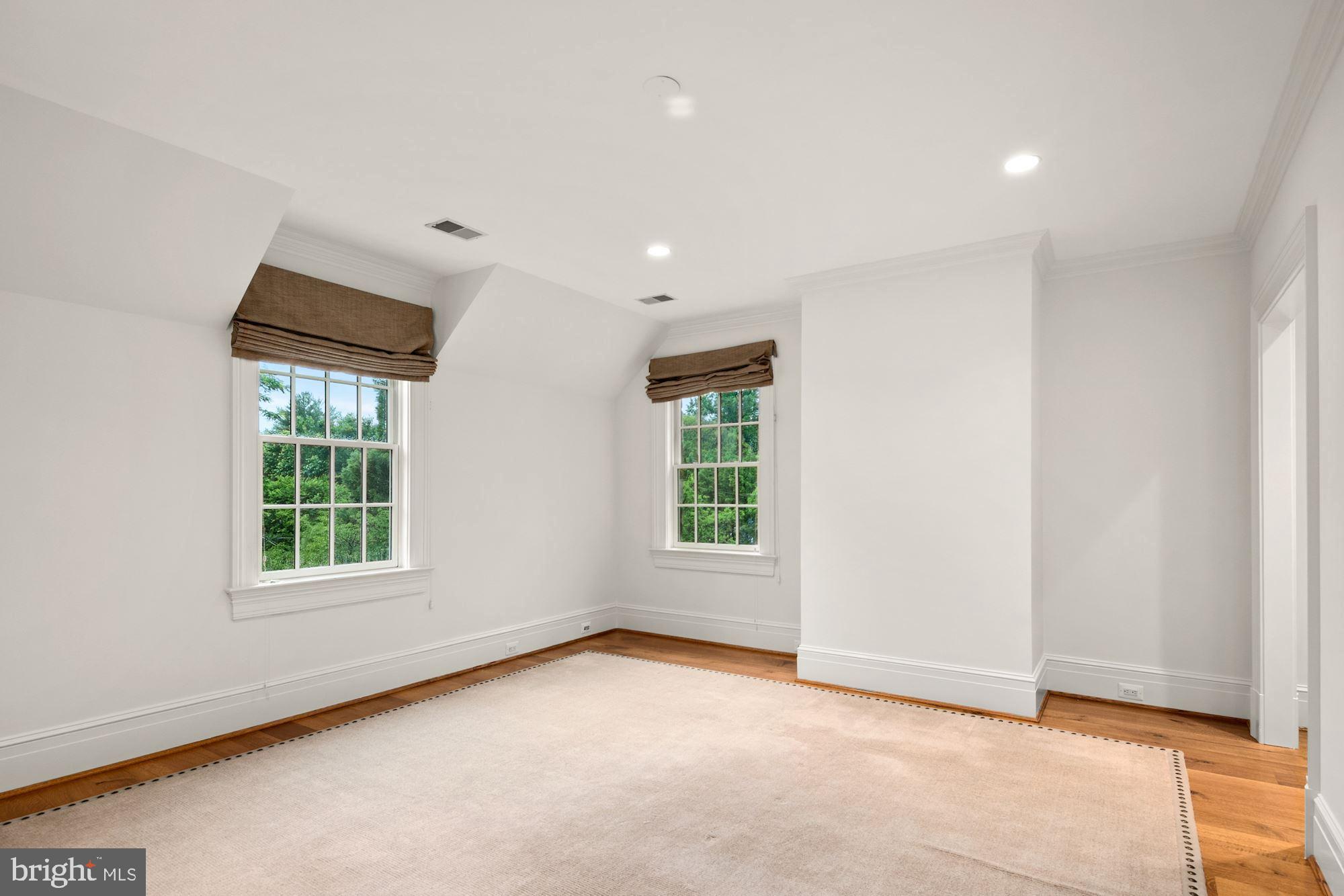 1107 Harvey Road McLean, VA 22101 - Photo 28 of 47 an empty room with windows