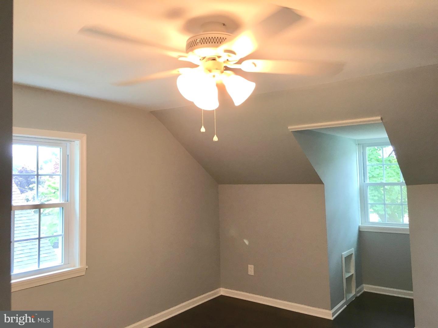 7 Hawthorne Road Broomall, PA 19008 - Photo 15 of 25 Bedroom 2