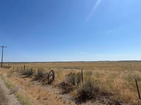 $900,000 | 138 North Laidlaw Park Road, Carey, ID 83320