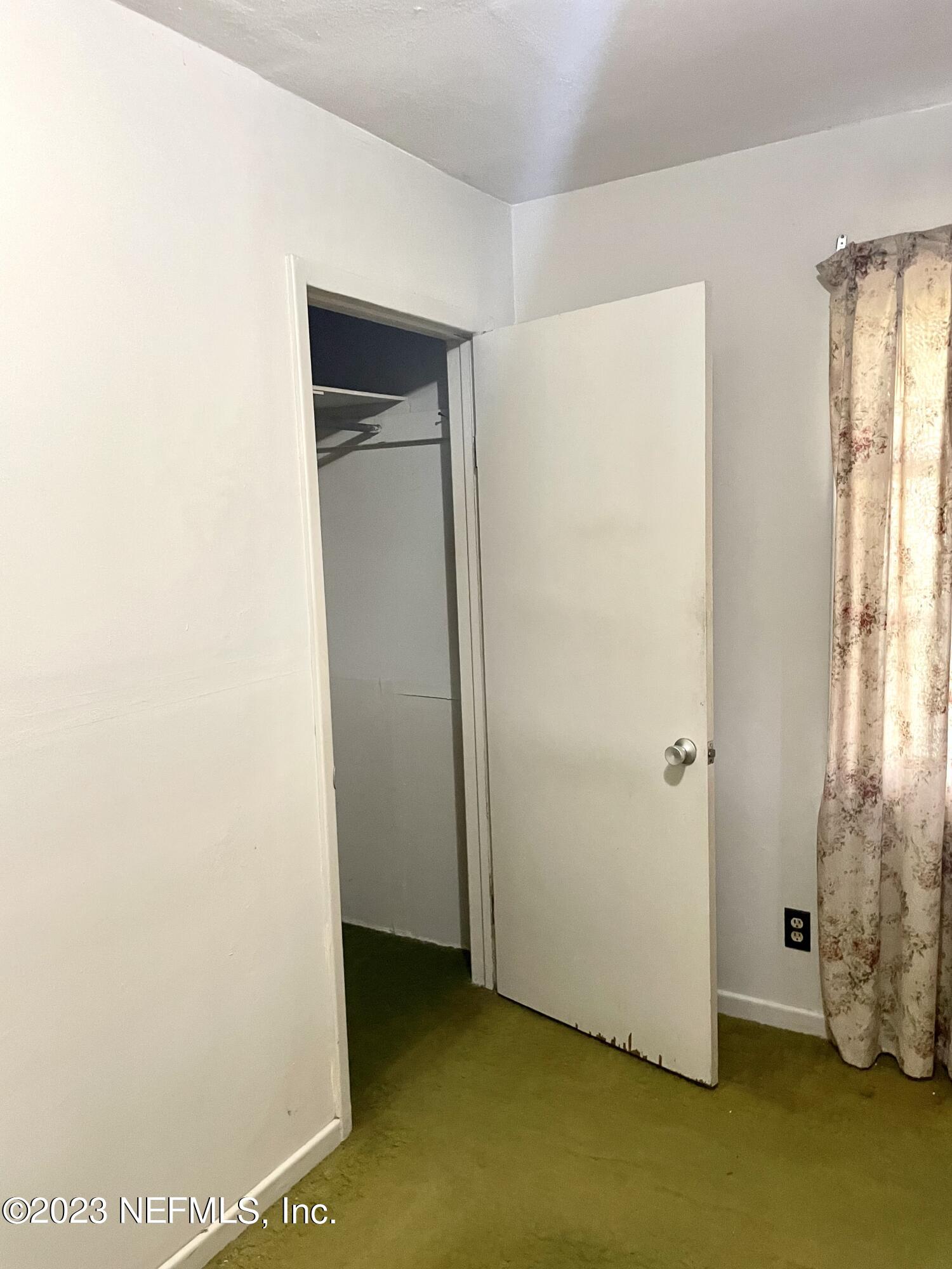 6455 Bluebird Road Jacksonville, FL 32219 - Photo 12 of 15 Closet