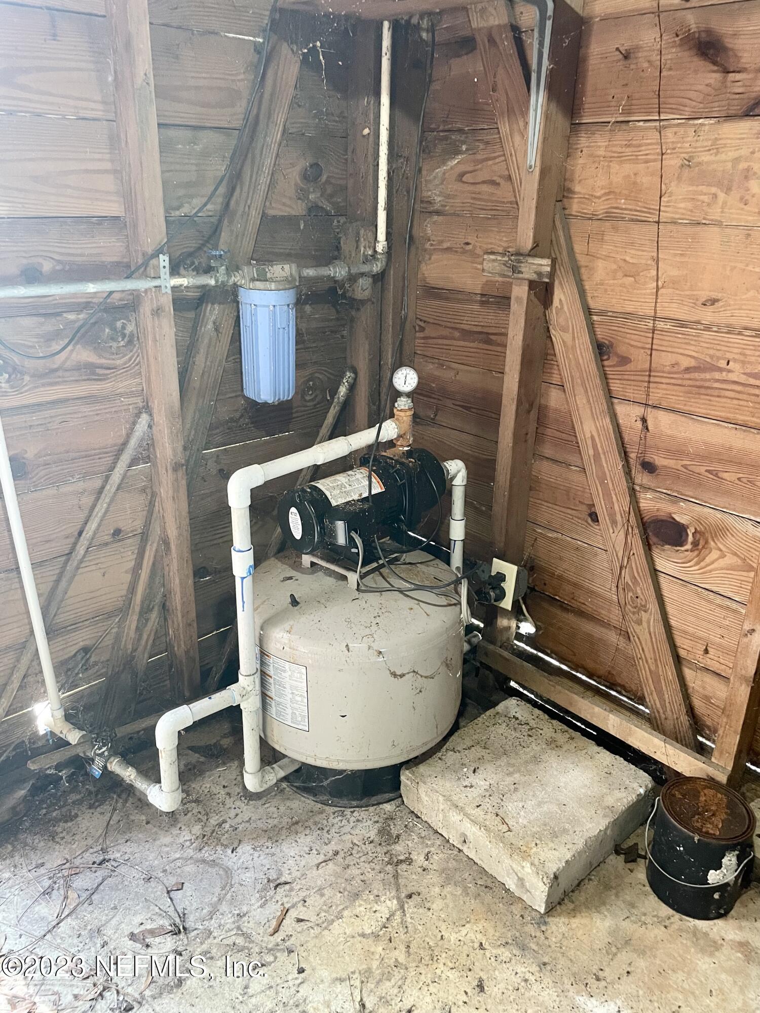 6455 Bluebird Road Jacksonville, FL 32219 - Photo 15 of 15 Pump Building