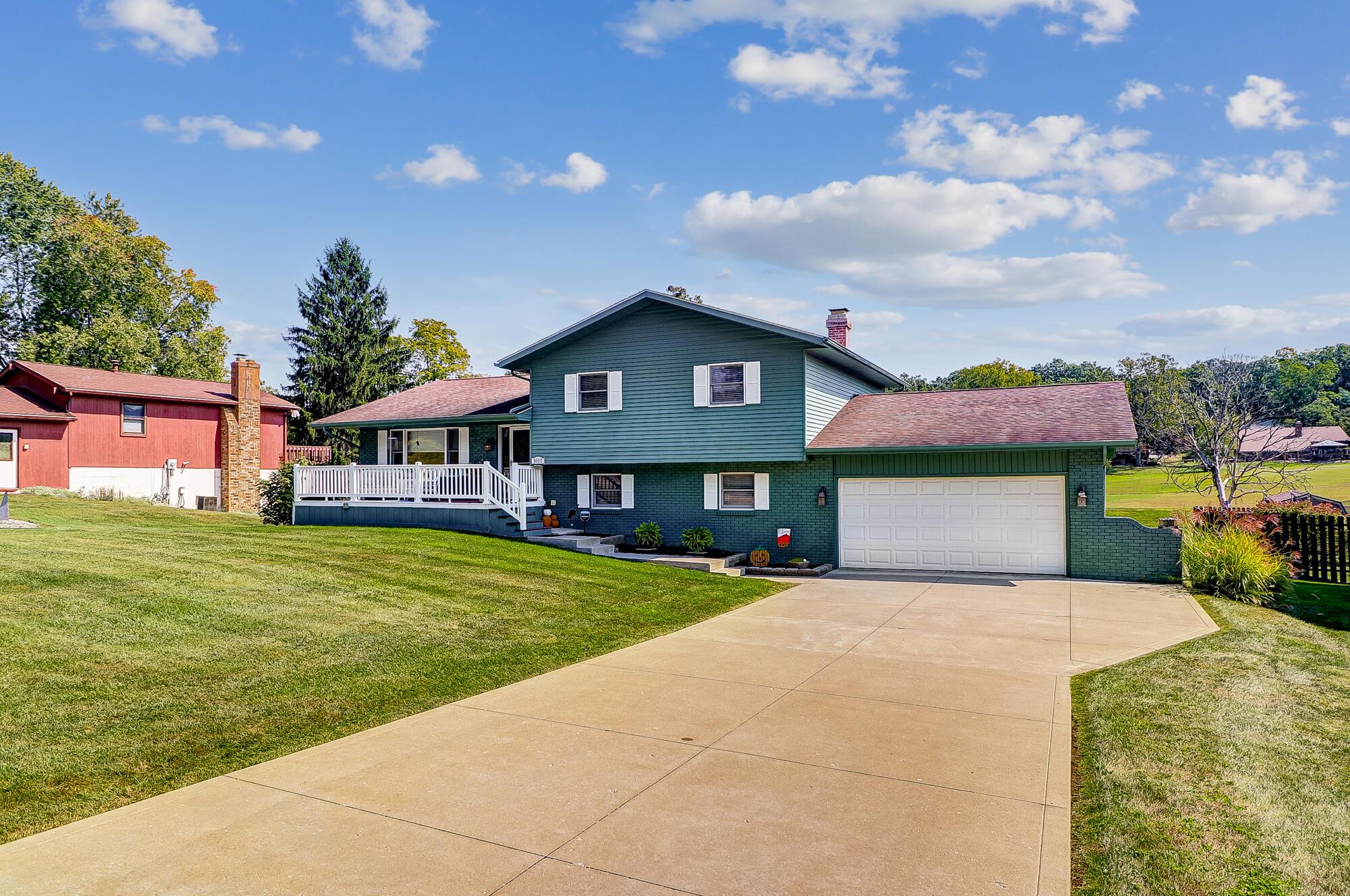 1000 Forest Hills Road Heath, OH 43056 - Photo 2 of 48 Front