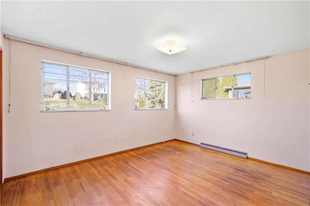 1195 Greentree Road Pittsburgh, PA 15220 - Photo 12 of 25 Gallery Image 12