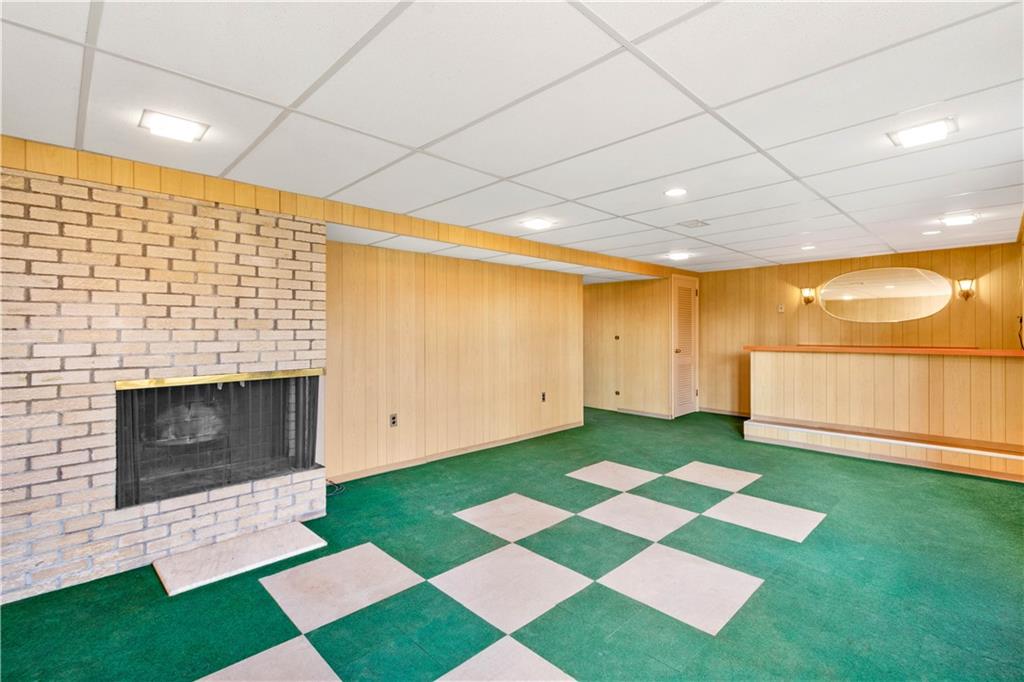 1195 Greentree Road Pittsburgh, PA 15220 - Photo 18 of 25 Gallery Image 18