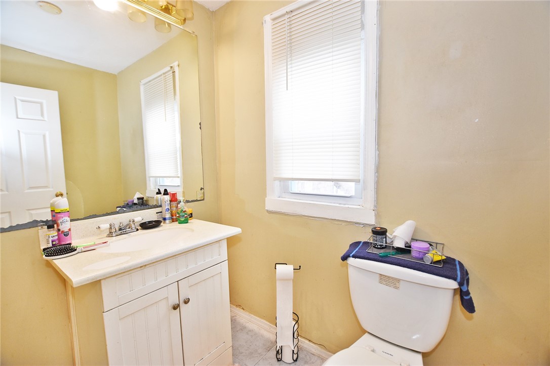 110 Holbrooke Street Rochester, NY 14621 - Photo 12 of 27