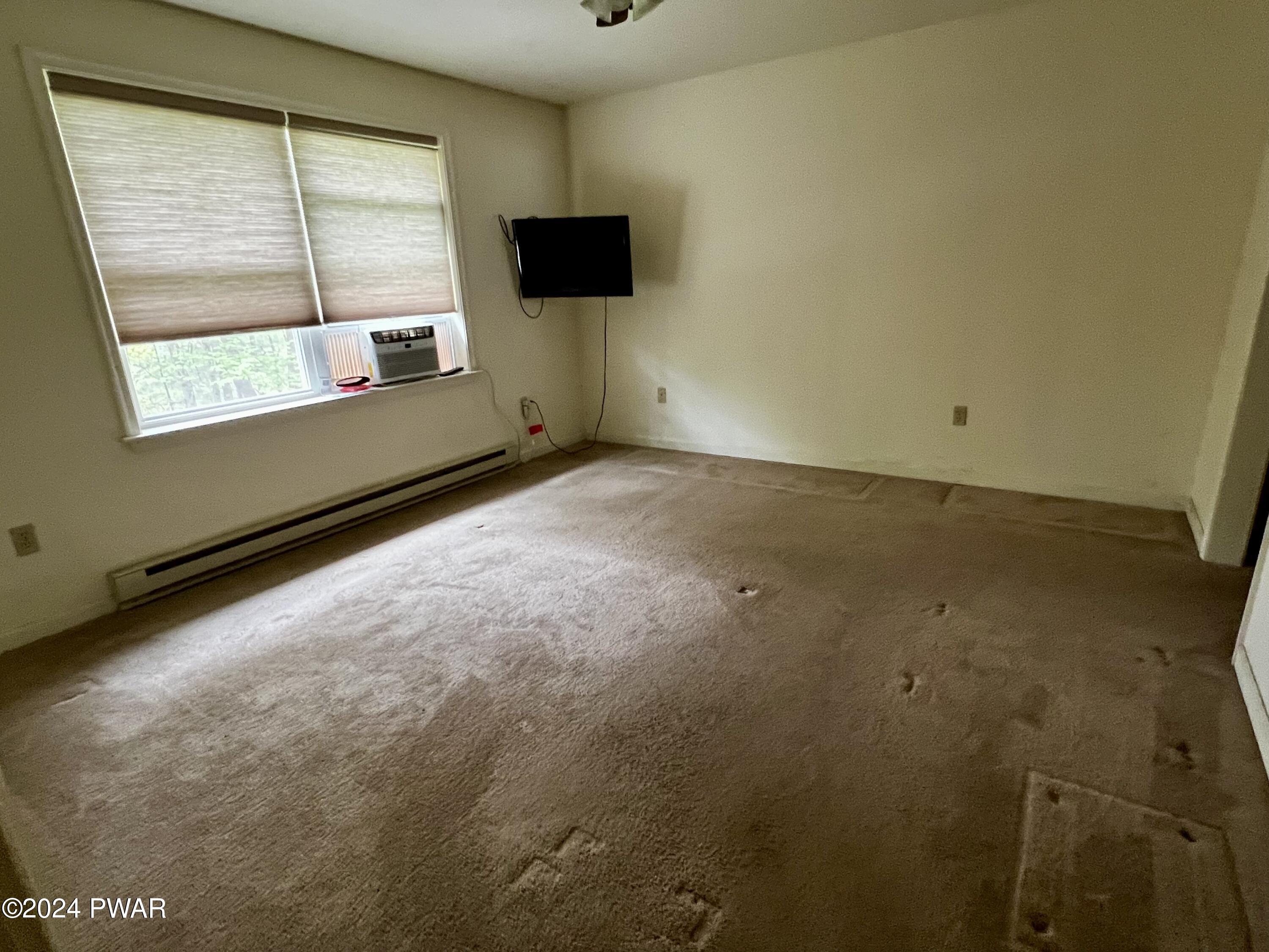 61 Paupack Point Road Hawley, PA 18428 - Photo 9 of 13 Primary Bed