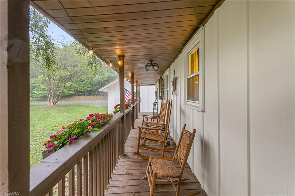 3993 Level Plains Road Sophia, NC 27350 - Photo 31 of 41