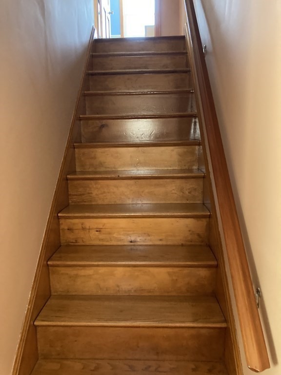 340 Salem Road, Unit 340 Billerica, MA 01821 - Photo 29 of 39 a view of entryway