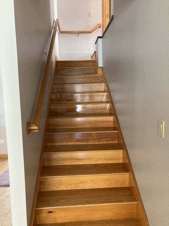 340 Salem Road, Unit 340 Billerica, MA 01821 - Photo 32 of 39 a view of entryway