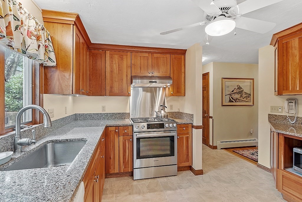 34 Elm Road Westford, MA 01886 - Photo 15 of 42 Gallery Image 15