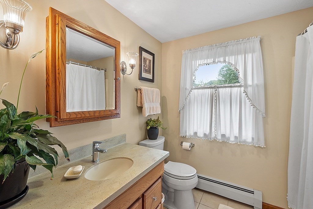 34 Elm Road Westford, MA 01886 - Photo 32 of 42 Gallery Image 32