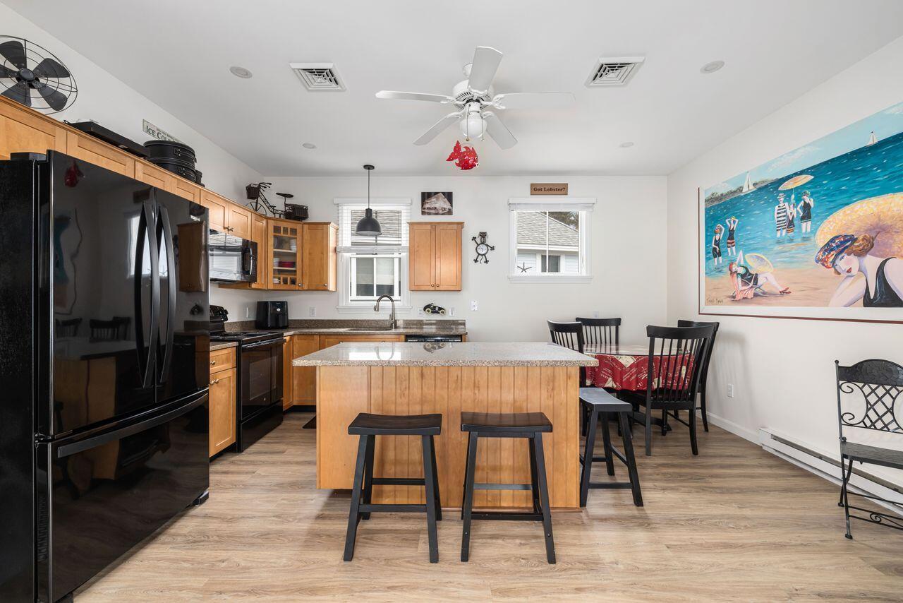 454 Post Road, Unit 119 Wells, ME 04090 - Photo 20 of 47 3G0A9666