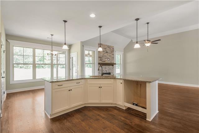 604 Ridgecrest Lane Lebanon, TN 37087 - Photo 9 of 18 Gallery Image 9