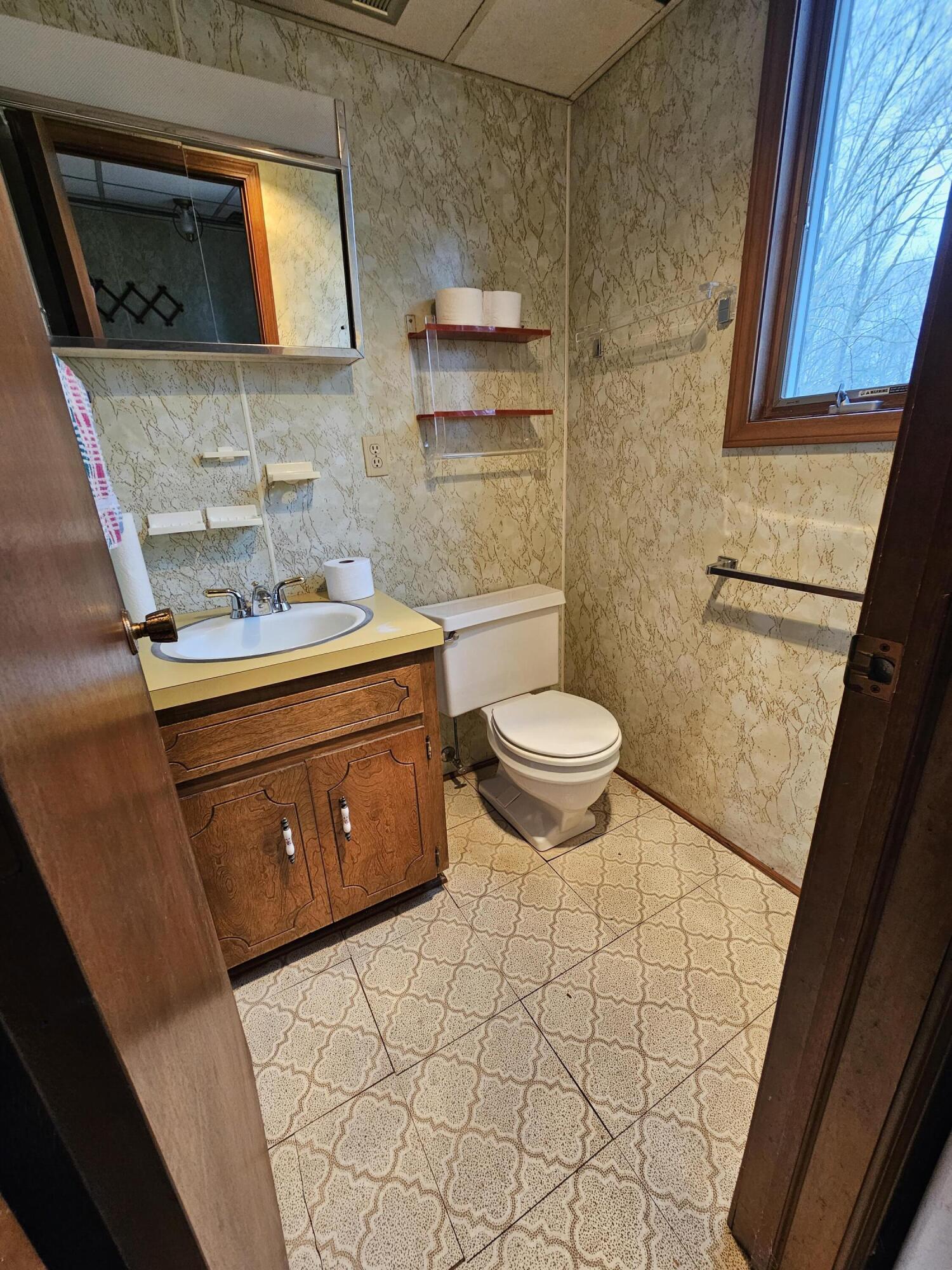 777 Oakridge Road St. Joseph, MI 49085 - Photo 13 of 16 20230320_130732