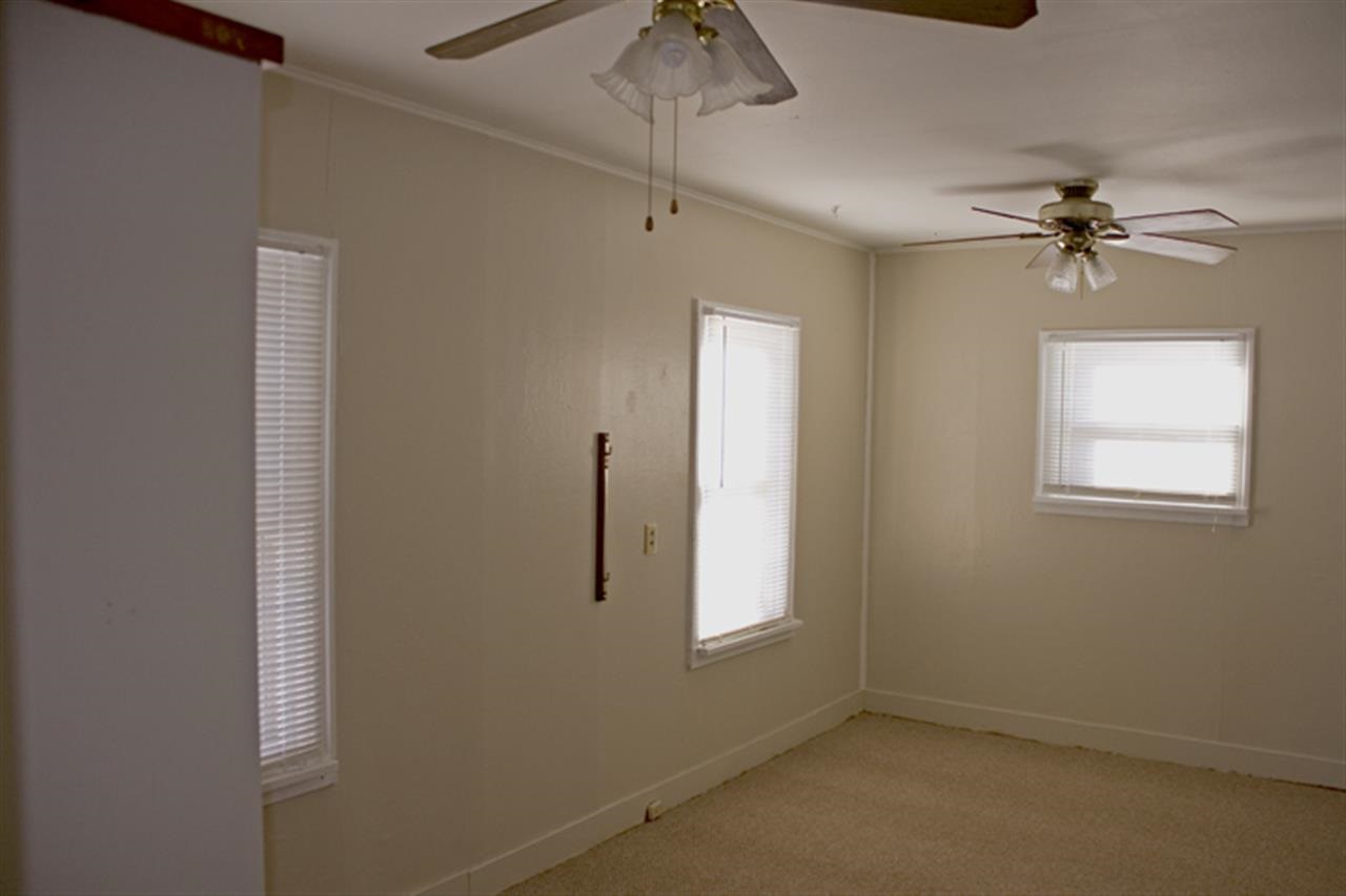 11921 North Main Street Mead, WA 99021 - Photo 14 of 17 Gallery Image 14