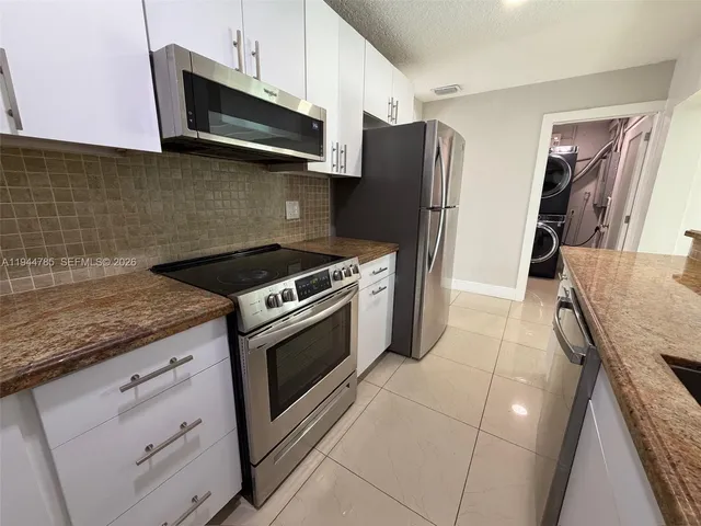 $3,100 | 9920 Jamaica Drive, Cutler Bay, FL 33189