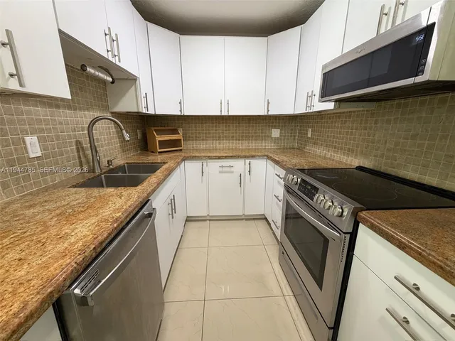 $3,100 | 9920 Jamaica Drive, Cutler Bay, FL 33189