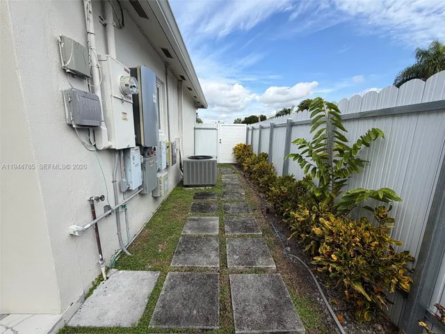 $3,100 | 9920 Jamaica Drive, Cutler Bay, FL 33189