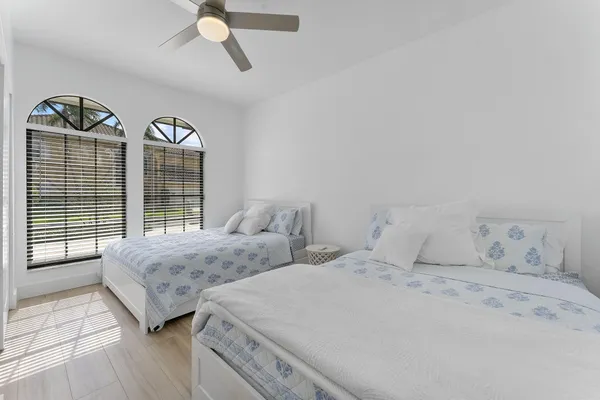 $8,000 | 150 Lucina Drive, Hypoluxo, FL 33462