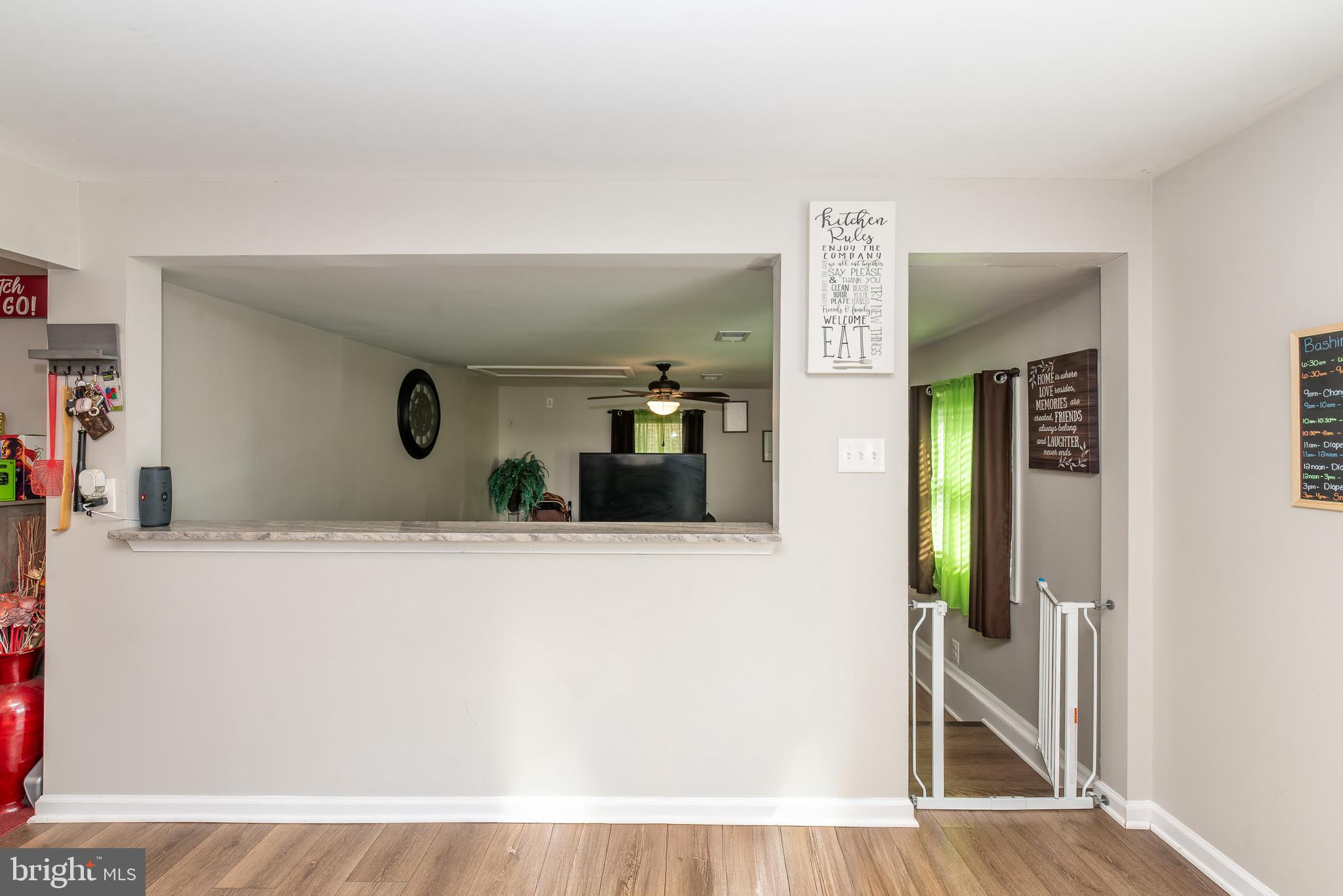 421 East Maple Avenue Lindenwold, NJ 08021 - Photo 13 of 40 2nd family room adjacent to the kitchen