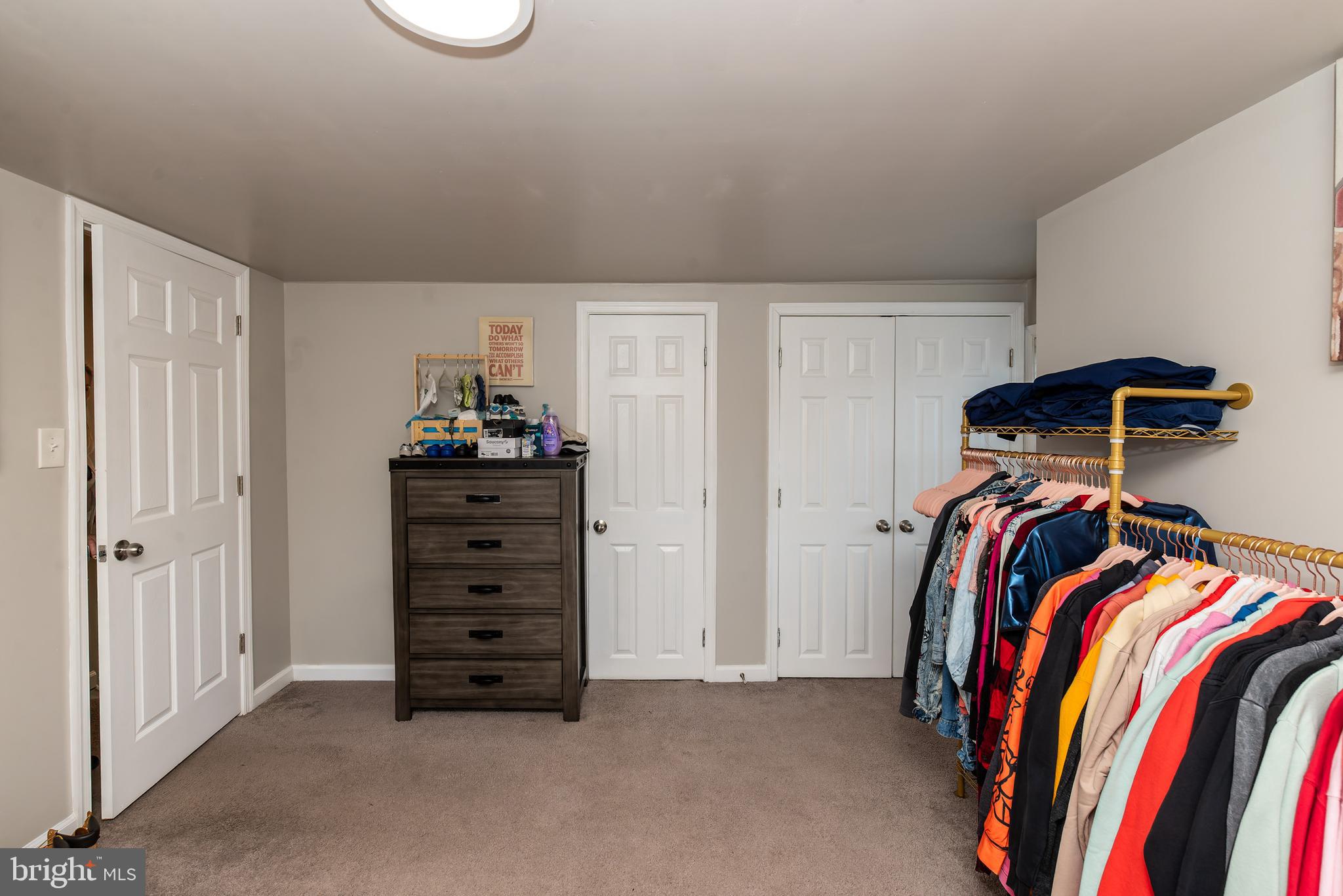 421 East Maple Avenue Lindenwold, NJ 08021 - Photo 33 of 40