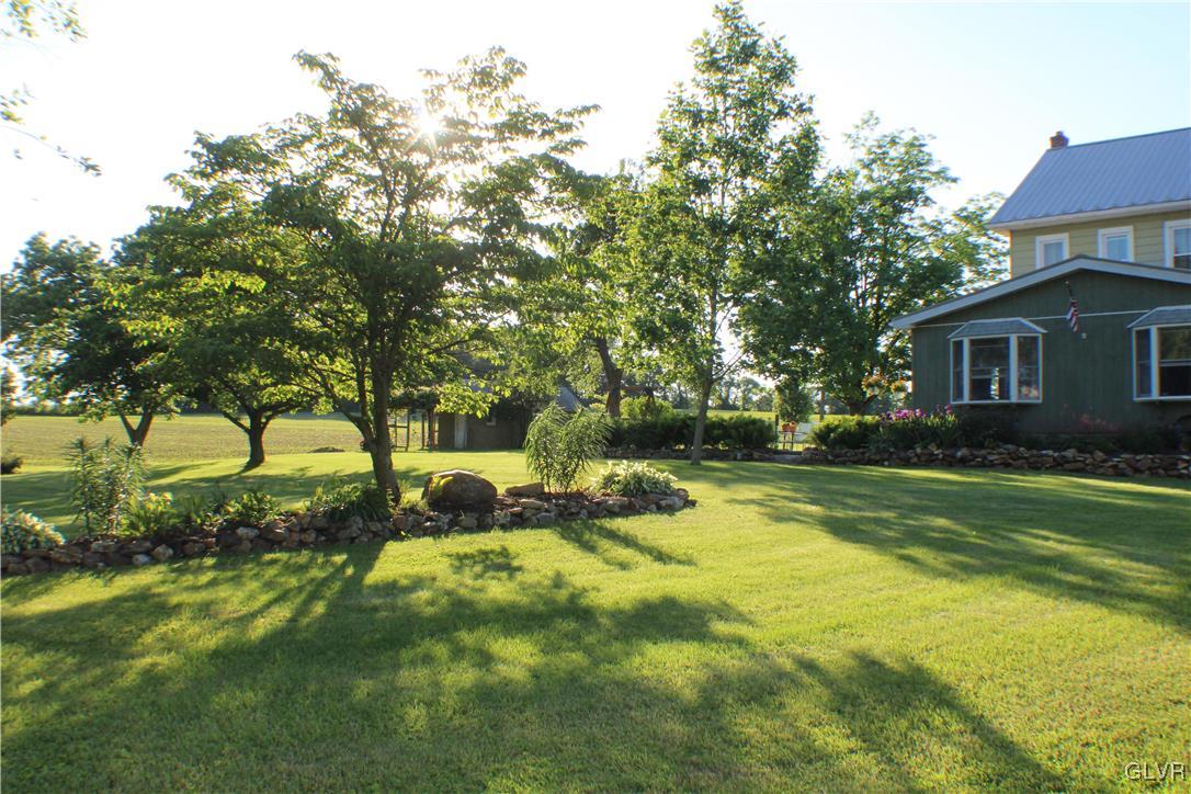 8435 Valley View Road Northampton, PA 18067 - Photo 6 of 49 Gallery Image 6