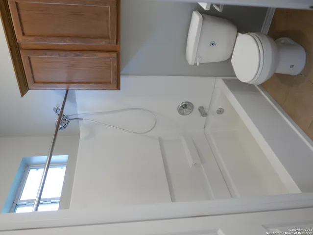 $1,000 | 4919 Ali Avenue, Unit 3, San Antonio, TX 78229