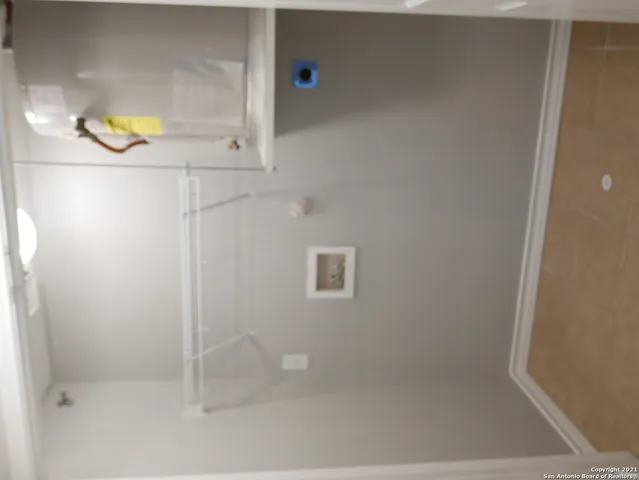 $1,000 | 4919 Ali Avenue, Unit 3, San Antonio, TX 78229