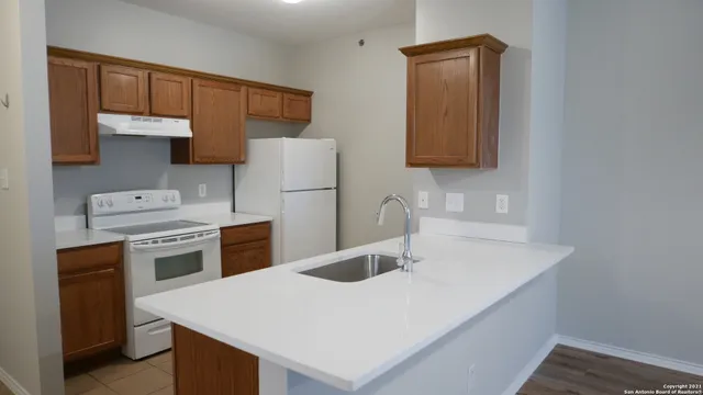 $1,000 | 4919 Ali Avenue, Unit 3, San Antonio, TX 78229