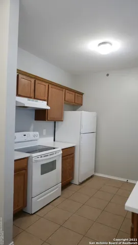 $1,000 | 4919 Ali Avenue, Unit 3, San Antonio, TX 78229