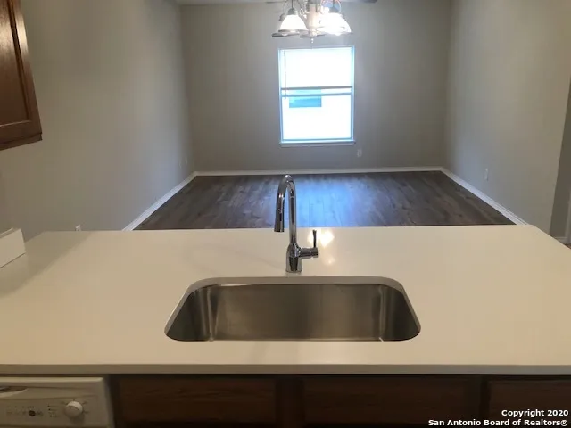 $1,000 | 4919 Ali Avenue, Unit 3, San Antonio, TX 78229