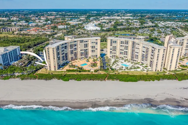 $9,500 | 100 Ocean Trail Way, Unit 301, Jupiter, FL 33477