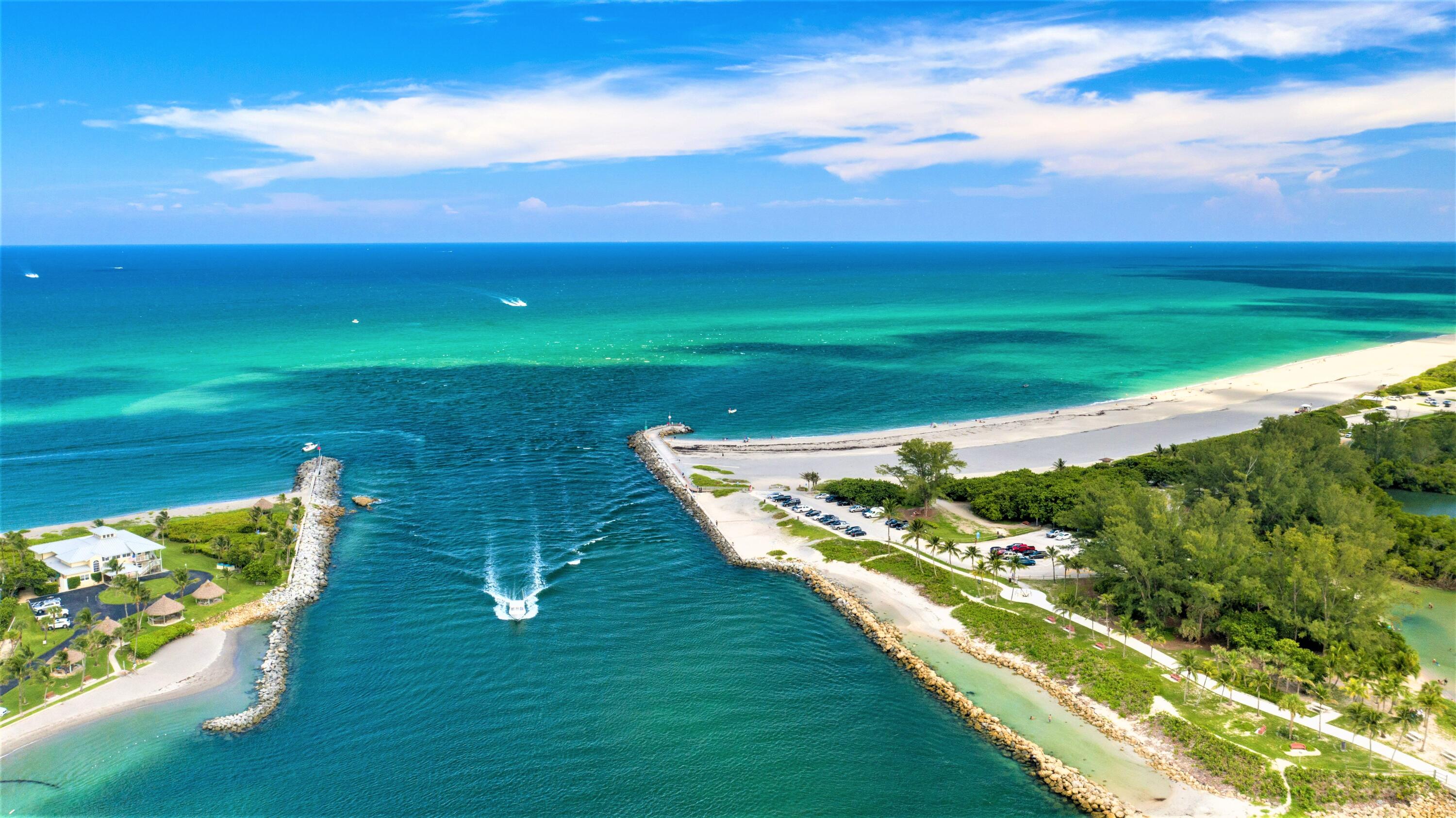 100 Ocean Trail Way, Unit 301 Jupiter, FL 33477 - Photo 65 of 67 a view of a lake with a big yard
