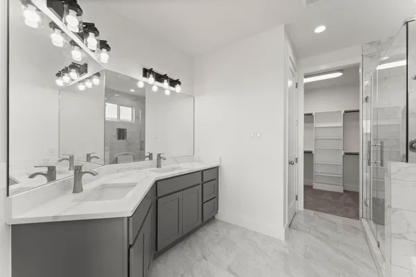 $2,200 | 6808 Ralston Street, Unit B, Houston, TX 77016