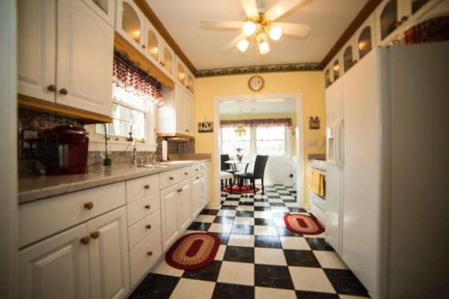 270 Woodside Road North Huntingdon, PA 15642 - Photo 4 of 18 Gallery Image 4