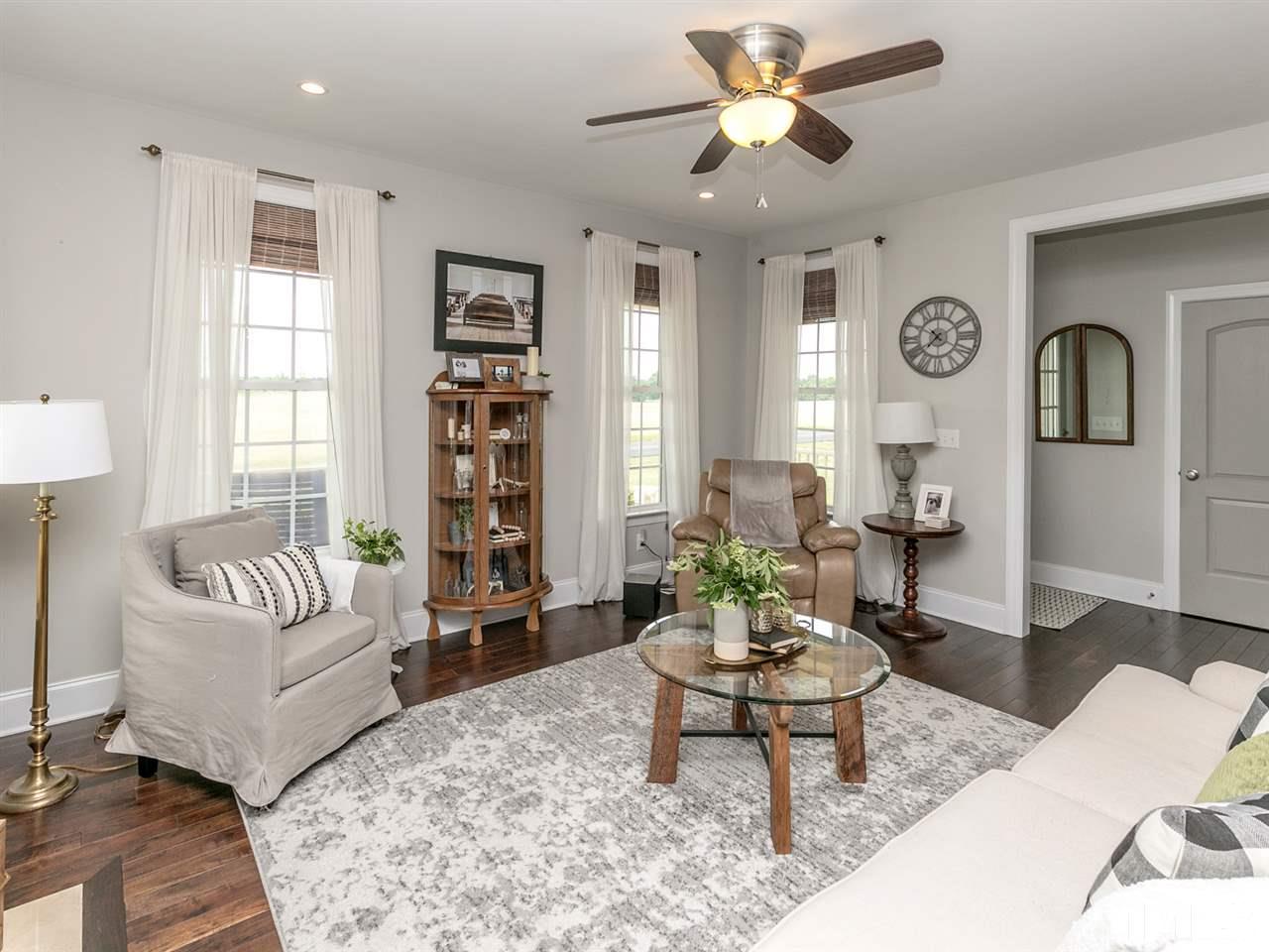 511 Rogers Road Zebulon, NC 27597 - Photo 4 of 28 Gallery Image 4