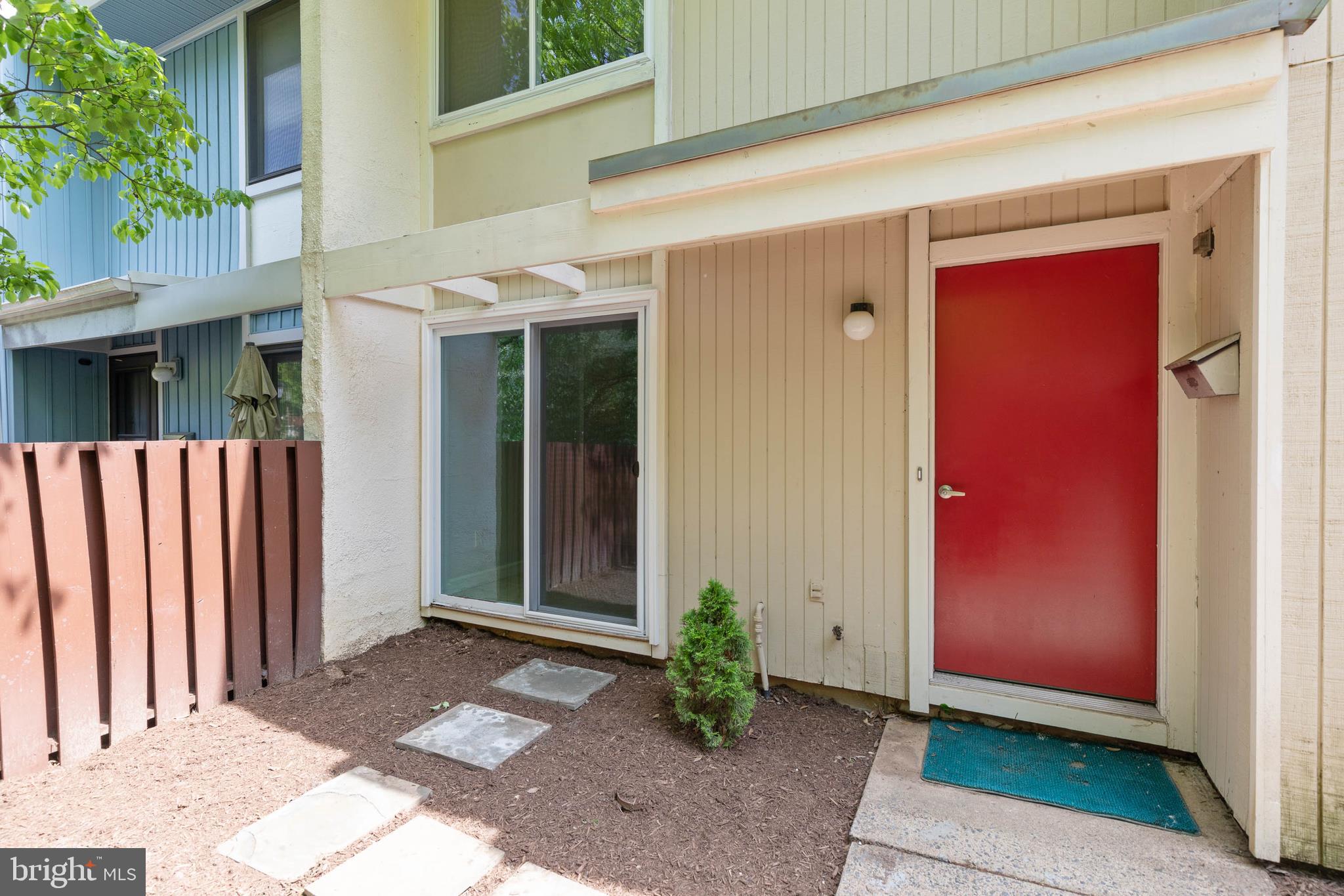 2316 Southgate Square Reston, VA 20191 - Photo 1 of 34 Front Exterior