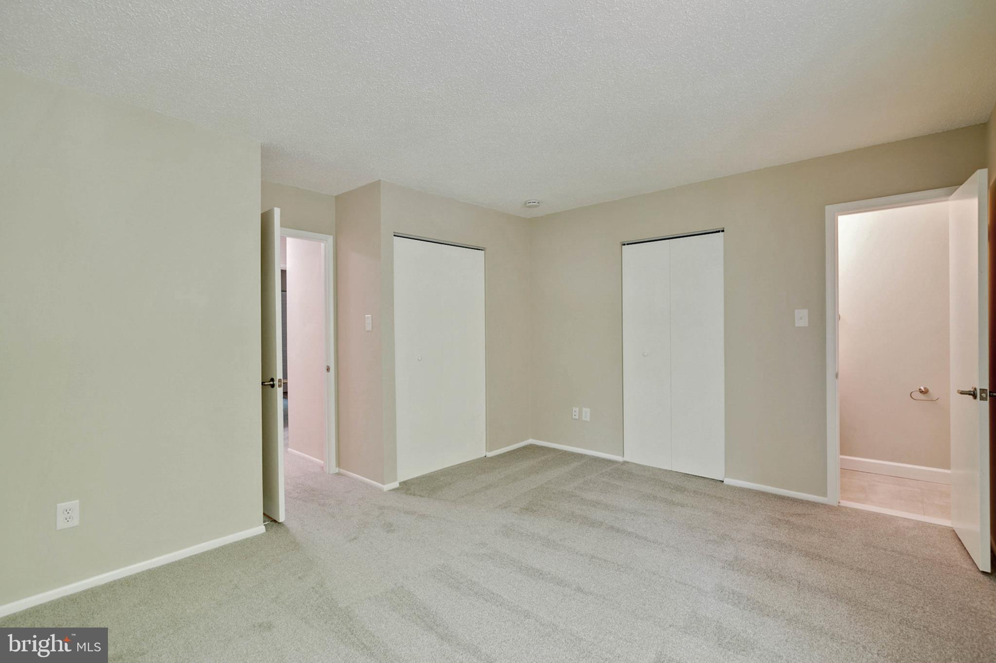 2316 Southgate Square Reston, VA 20191 - Photo 21 of 34 Master Suite