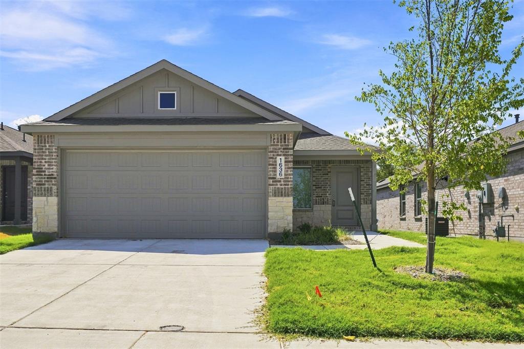 1636 Elliott Road Howe, TX 75459 - Photo 1 of 25 Gallery Image 1