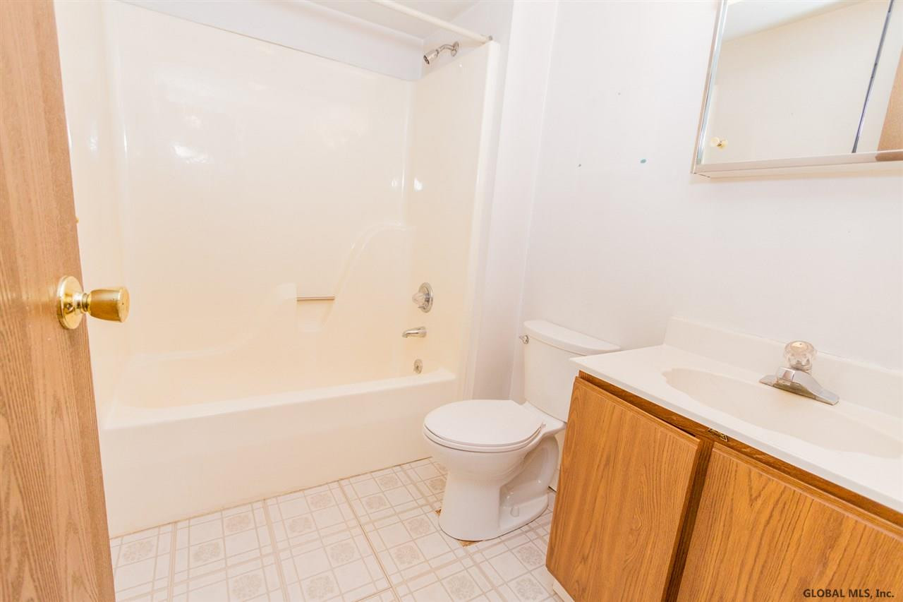 160 Thimbleberry Road Malta, NY 12020 - Photo 14 of 25 Photo 14