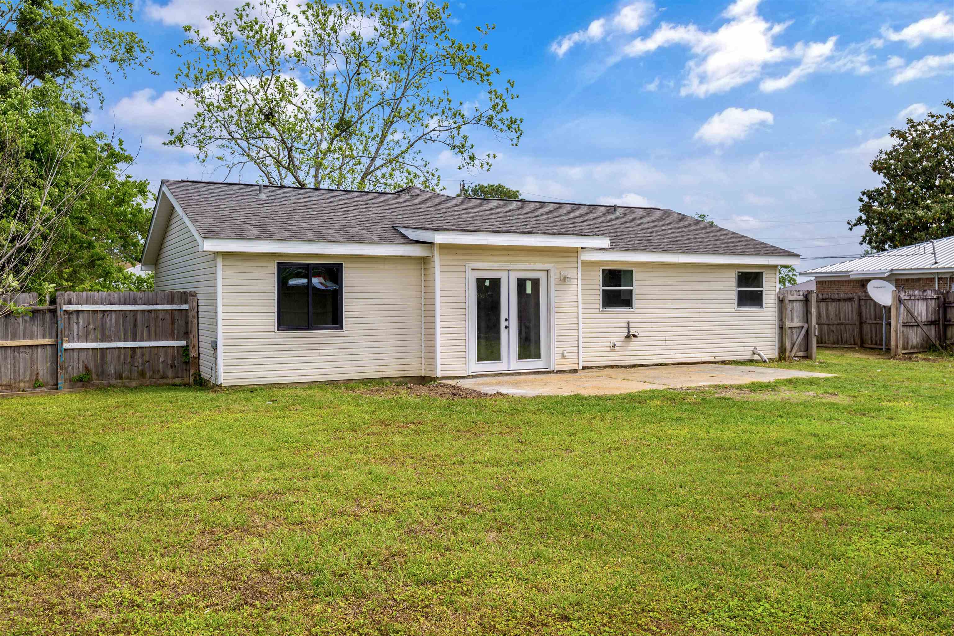 80 Steele Lane Loxley, AL 36551 - Photo 18 of 19